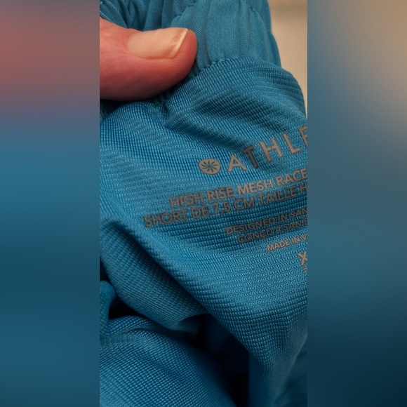 Athleta Mesh Racer Run High Rise 3 Short - XS Pacific - Picture 7 of 7